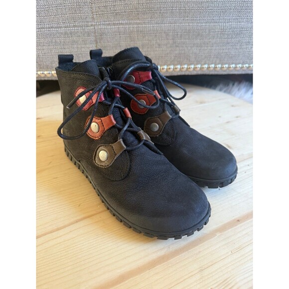 Spring Step boots - Picture 4 of 8